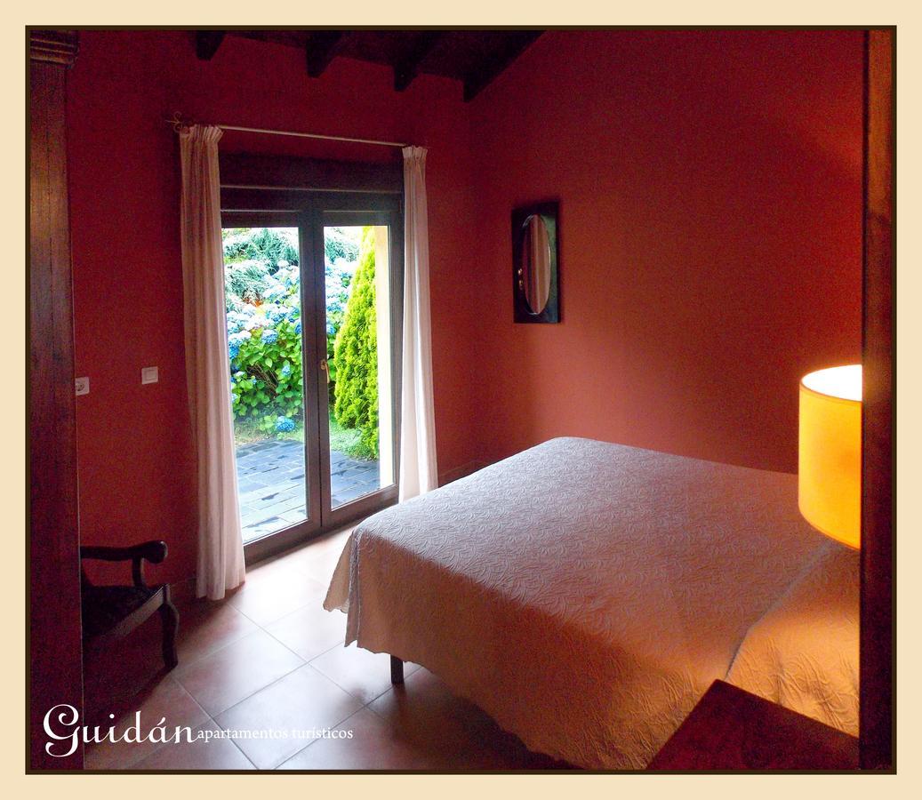 Apartamentos Guidan Ribadeo Exterior photo